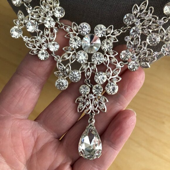 Teardrop Marquise Radiant Rhinestone Cut Drop Necklace - Bridgerton Regency Core - Picture 7 of 7